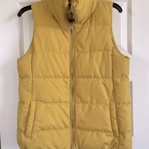 Women’s mustard puff vest!